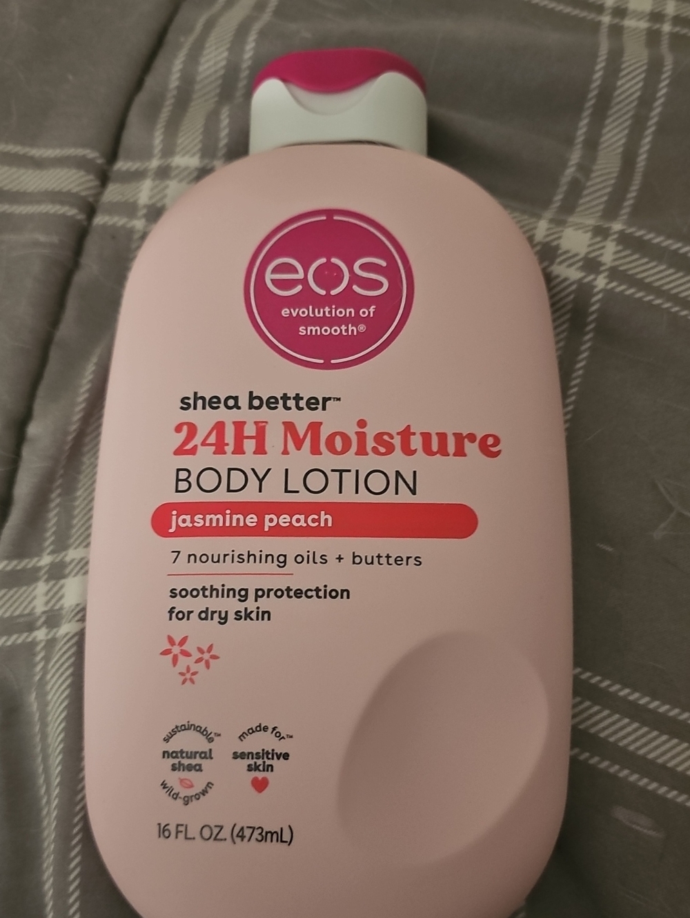 eos Pink Jasmine Peach 24H Moisture Body Lotion